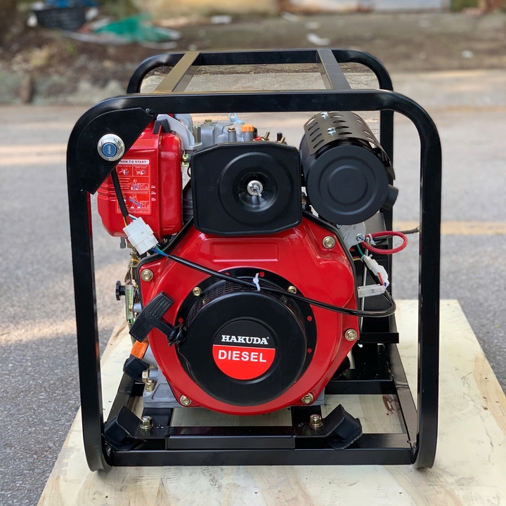 Máy bơm nước cứu hỏa chạy dầu HAKUDA HKD40DNE 4KW