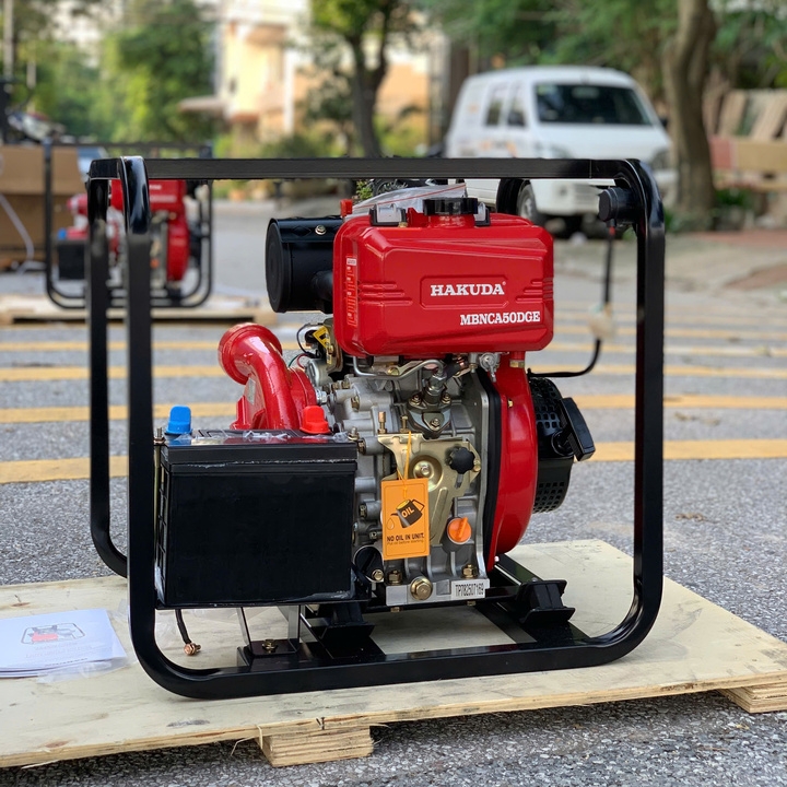 Máy bơm nước 4KW chạy dầu cao áp HAKUDA MBNCA50DGE