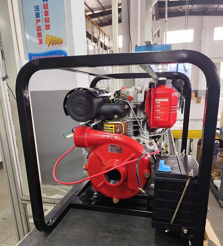 Máy bơm nước 4KW chạy dầu cao áp HAKUDA MBNCA50DGE