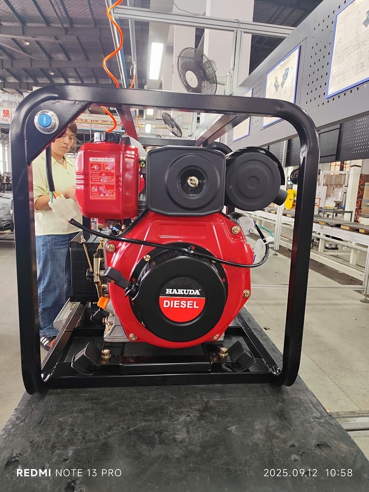 Máy bơm nước 4KW chạy dầu cao áp HAKUDA MBNCA50DGE