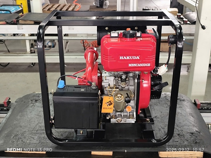 Máy bơm nước 4KW chạy dầu cao áp HAKUDA MBNCA50DGE