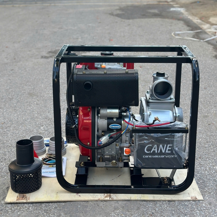 Máy bơm nước chạy dầu HAKUDA 4KW HKDMBN80DNE Có Đề