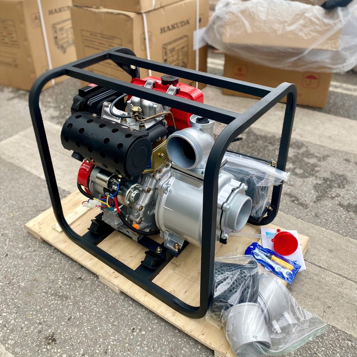 Máy bơm nước chạy dầu 6.6KW HAKUDA HKDMBN100DNE có đề