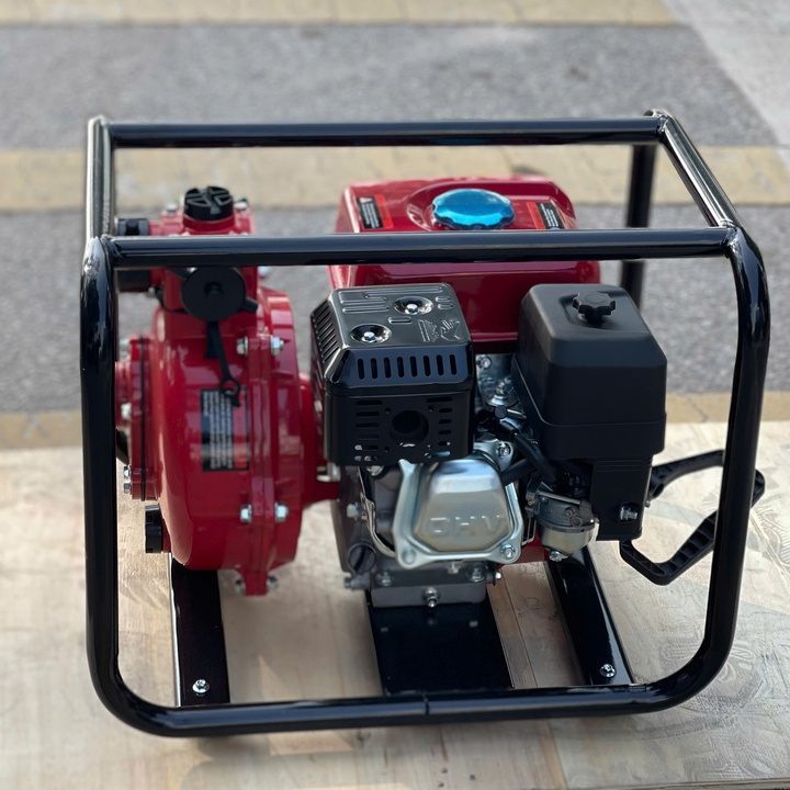 Máy bơm nước cao áp chạy xăng HAKUDA 7.5HP MBNCA50XN