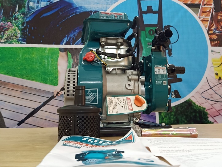 Máy bơm nước dùng xăng Total TP3101 9HP