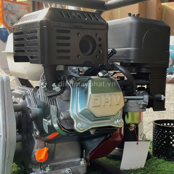 Máy bơm nước chạy xăng YAMANISAN GX200/80 7HP