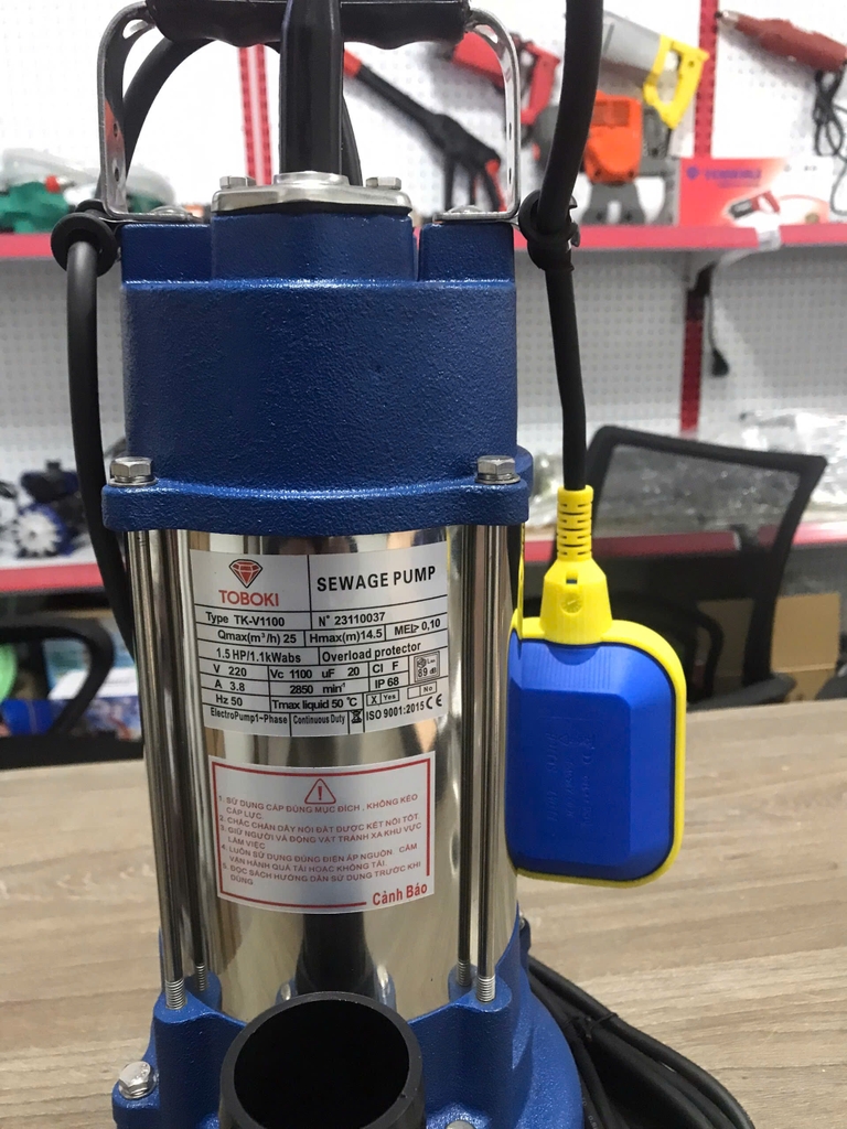 Máy bơm tõm thả chìm nước thải TOBOKI 1100W TK-V1100 có phao có dao chém rác