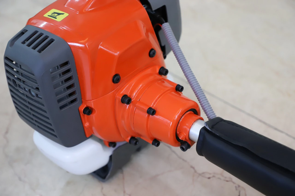 Máy Cắt Cỏ 2 Thì 1600W Mitsukaisho 541