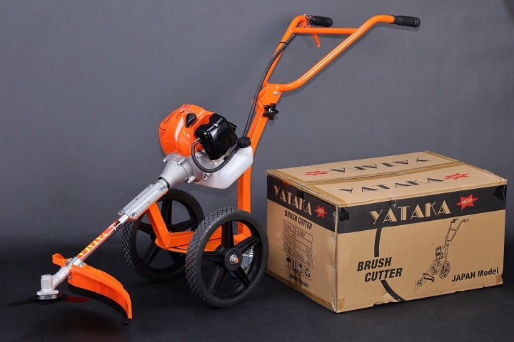Máy cắt cỏ 2 thì đẩy tay Yataka CS-5200 2.3KW