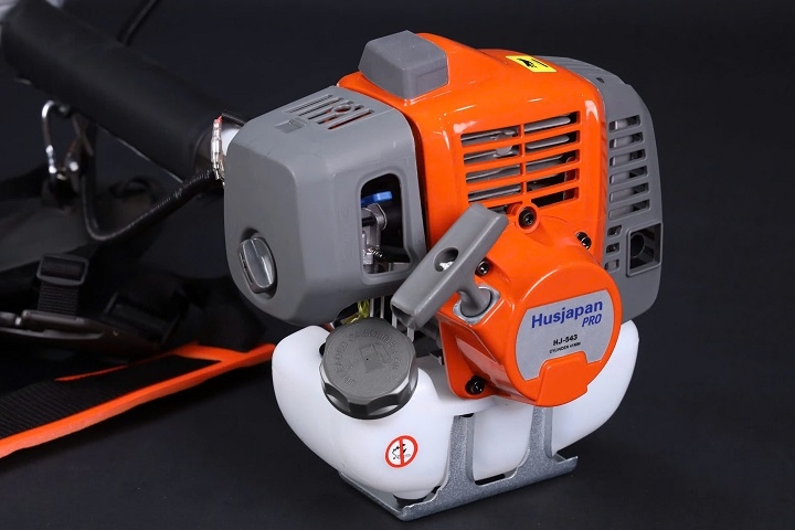 Máy cắt cỏ 2 thì HUSJAPAN 1.75KW HJ-543 Pro