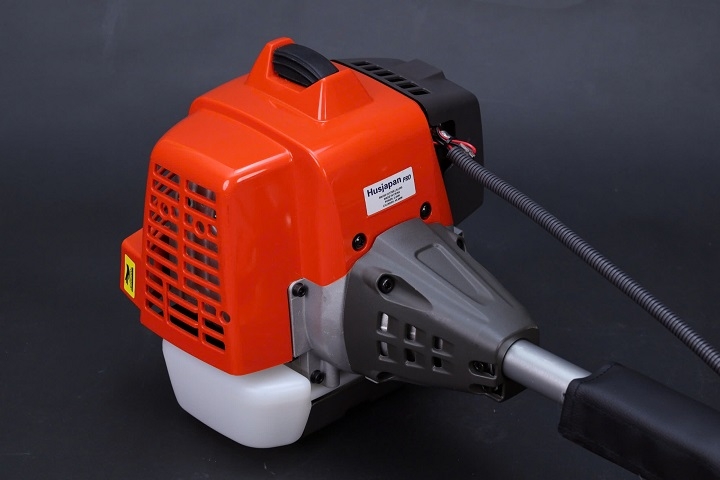 Máy cắt cỏ 2 thì HUSJAPAN 2.8KW HJ-555 Pro