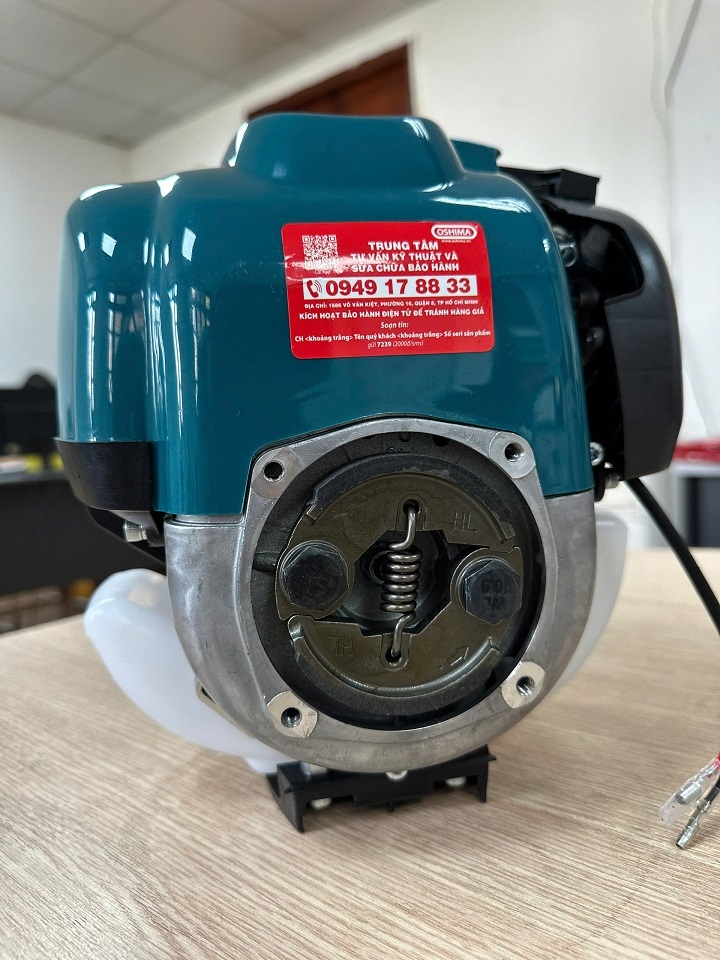 Máy cắt cỏ Cali CL35-X 1000W xanh dương 4 thì