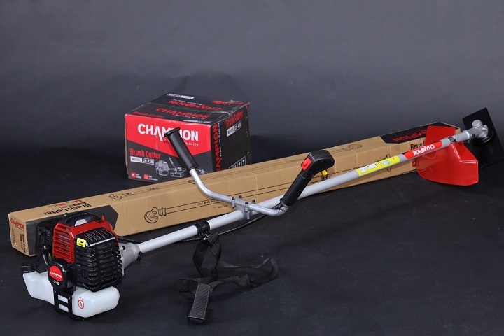 Máy cắt cỏ chạy xăng 2 thì CHAMPION 1250W CP-430