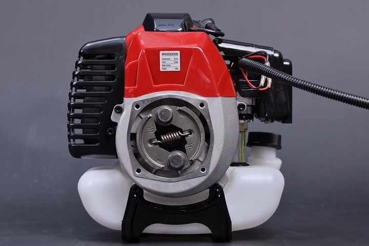 Máy cắt cỏ chạy xăng 2 thì CHAMPION 1250W CP-430