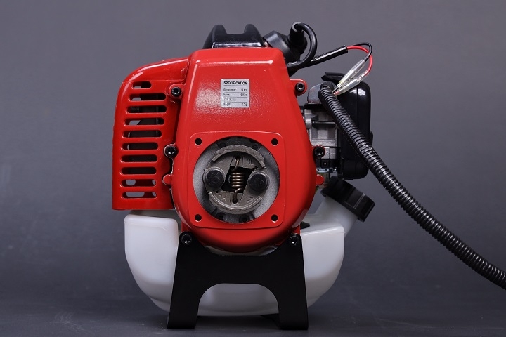 Máy cắt cỏ chạy xăng 2 thì CHAMPION 750W CP-260