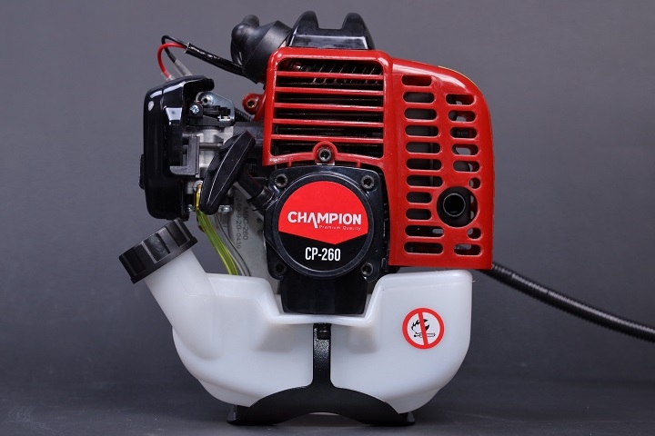Máy cắt cỏ chạy xăng 2 thì CHAMPION 750W CP-260
