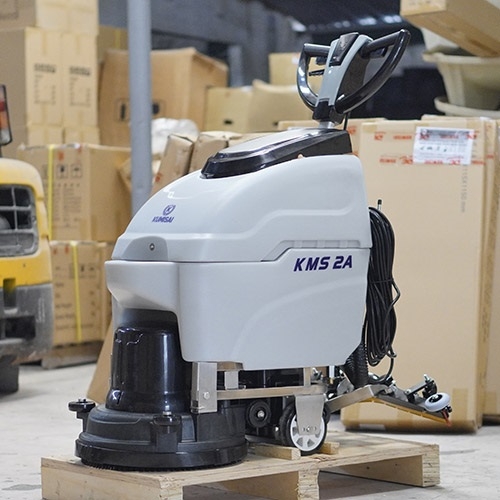 Máy chà sàn công nghiệp liên hợp KUMISAI KMS2A cánh bướm