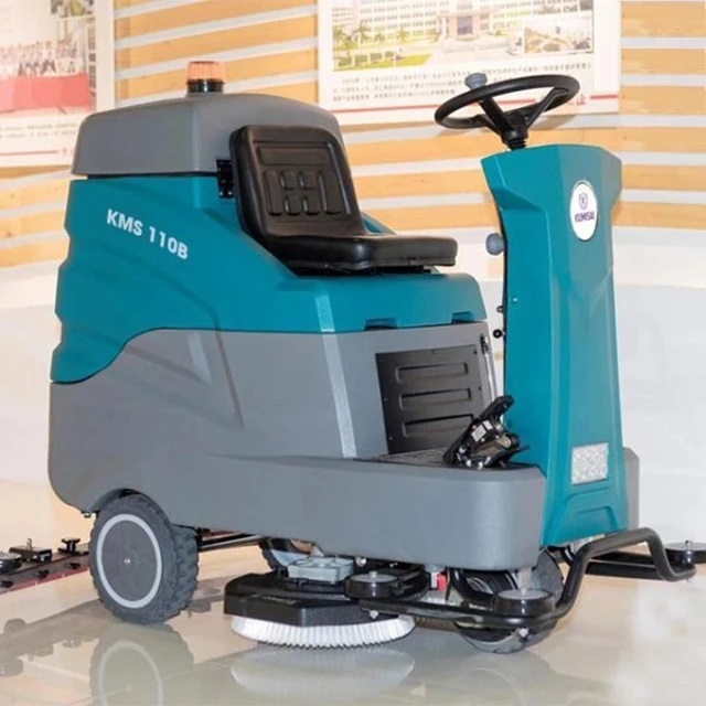 Máy chà sàn công nghiệp liên hợp ngồi lái Kumisai KMS 110B