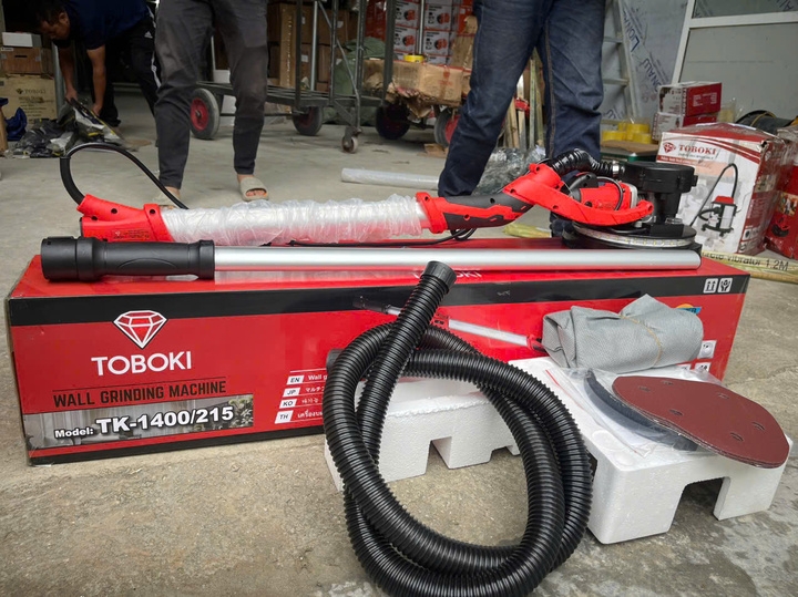Máy chà bột tường cần dài TOBOKI 1400W TK-1400/215