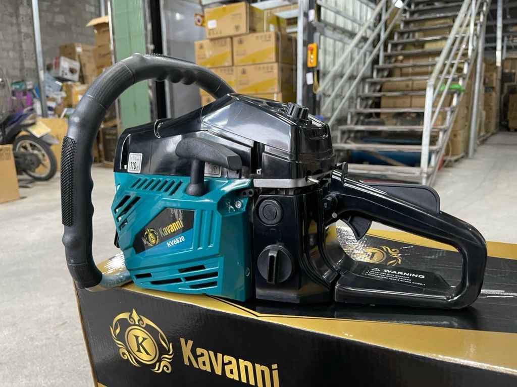 Máy cưa xích 2 thì KAVANNI KV6820 2000W