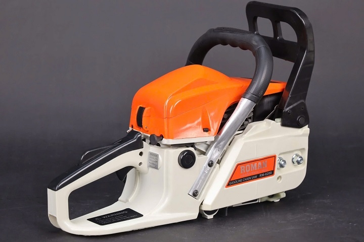 Máy cưa xích chạy xăng 2 thì ROMAN 2.2KW RM-6200 52cc