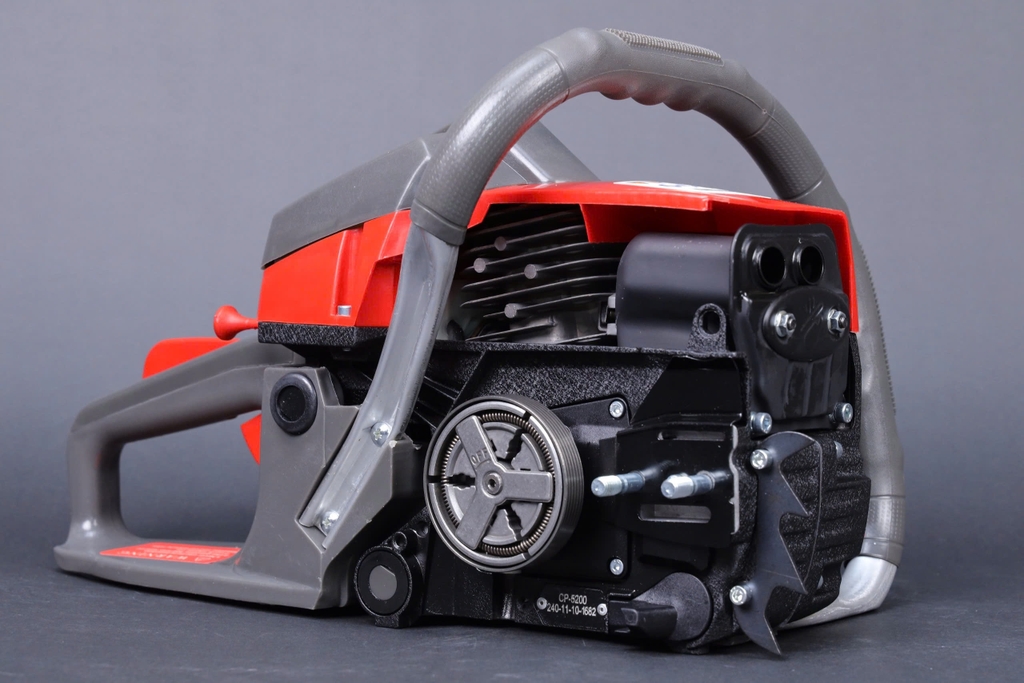 Máy cưa xích chạy xăng CHAMPION 2KW CP-5200 2 thì