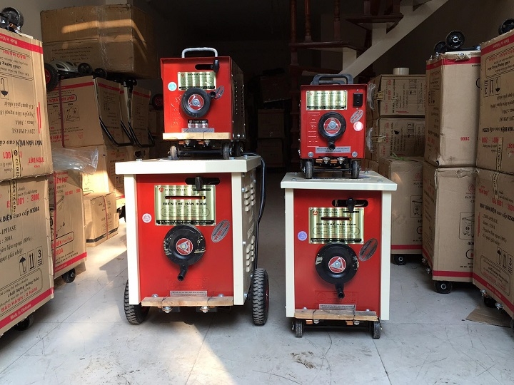 Máy hàn TIẾN ĐẠT 400A dây đồng 380V