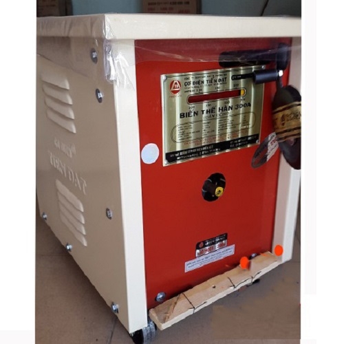 Máy hàn TIẾN ĐẠT 300A dây đồng 380V