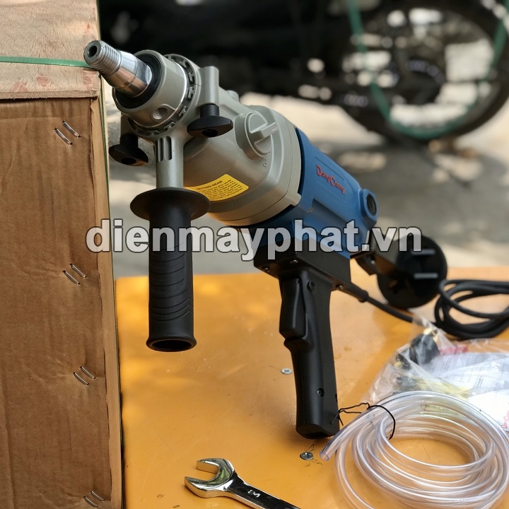 Máy khoan rút lõi 1800W DONGCHENG DZZ190