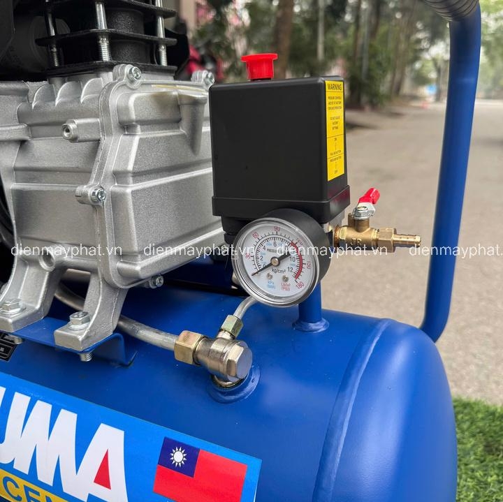 Máy nén khí có dầu Puma 2HP 30L GT-1047