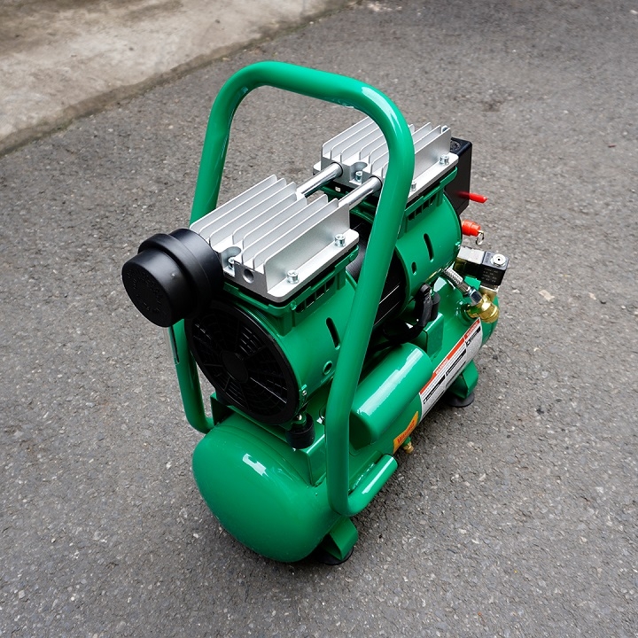 Máy Nén Khí Không Dầu Romano 840W RM850/14 12L