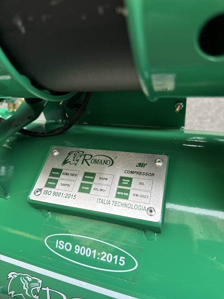 Máy nén khí không dầu ROMANO 840W RM850/30 30L