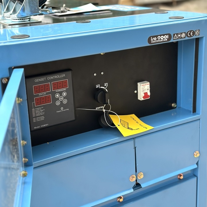 Máy phát điện chạy dầu 15KW HAKUDA HKD15KP1 chống ồn