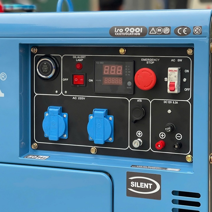 Máy phát điện gia đình chạy dầu 5KW HAKUDA HKD5000P1