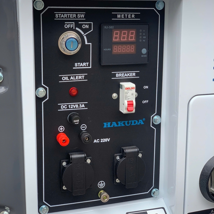 Máy phát điện chạy dầu 5KW HAKUDA HKD5000P1PRO siêu cách âm