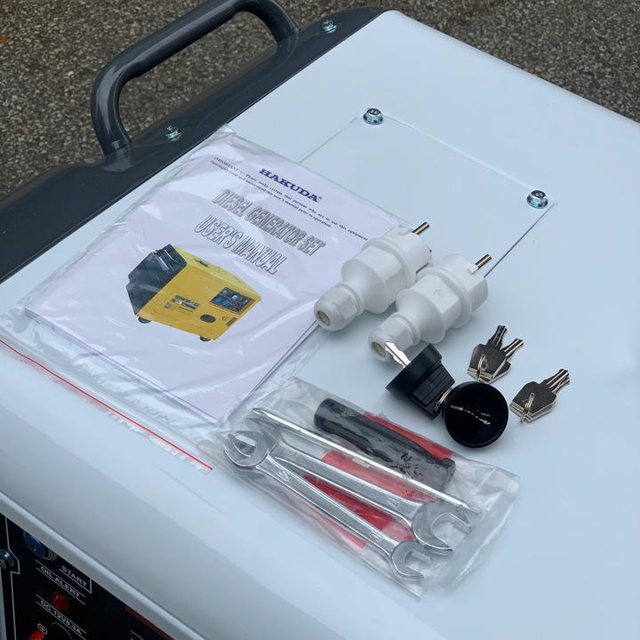 Máy phát điện chạy dầu diesel 5KW HAKUDA HKD5000P1PRO siêu cách âm