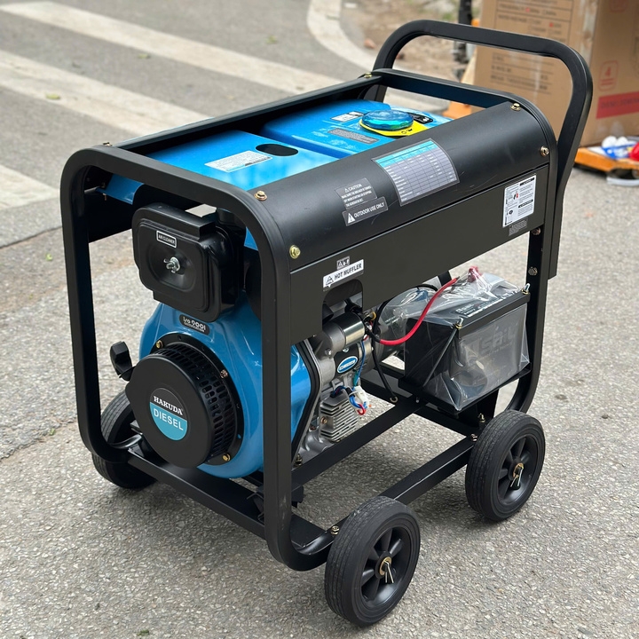 Máy phát điện chạy dầu HAKUDA 5KW HKD5000P1T