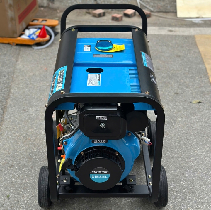 Máy phát điện chạy dầu HAKUDA 5KW HKD5000P1T