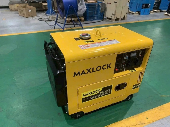 Máy phát điện chạy dầu 5KW MAXLOCK MKD6800