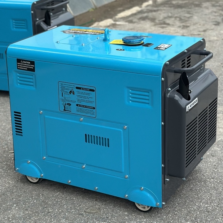Máy phát điện chạy dầu diesel 7KW HAKUDA HKD7000P1 chống ồn
