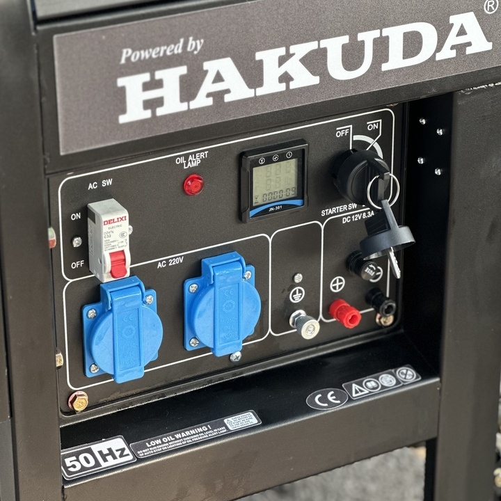 Máy phát điện chạy dầu HAKUDA 8KW HKD8000P1T