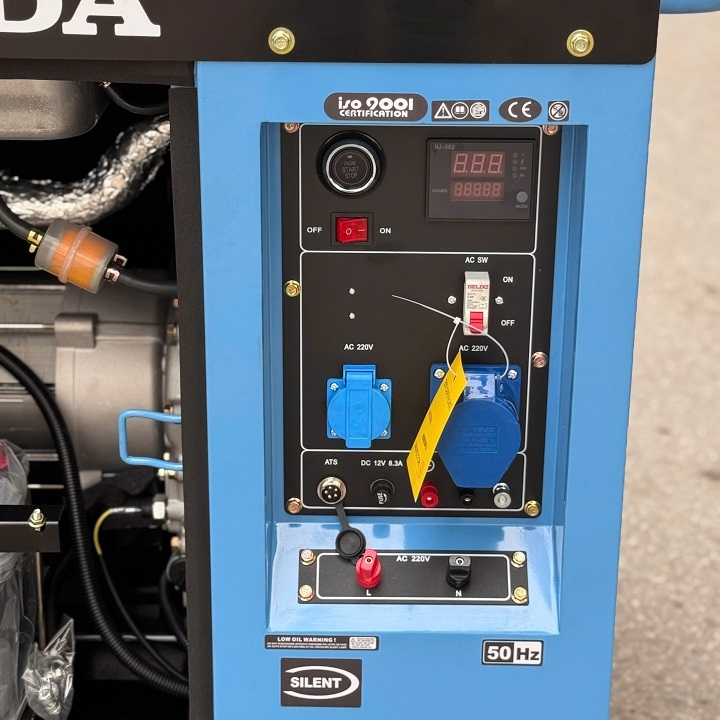Máy phát điện chạy dầu 8KW HAKUDA HKD8500P1A