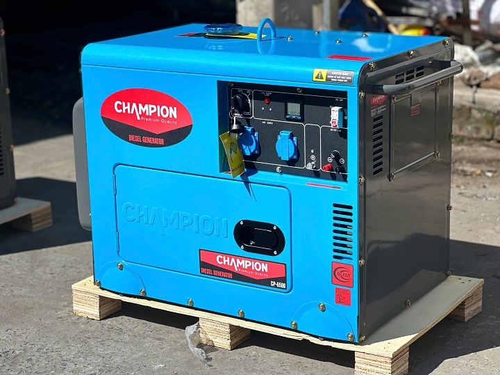 Máy phát điện chạy dầu CHAMPION 5KW CP-6500 cách âm