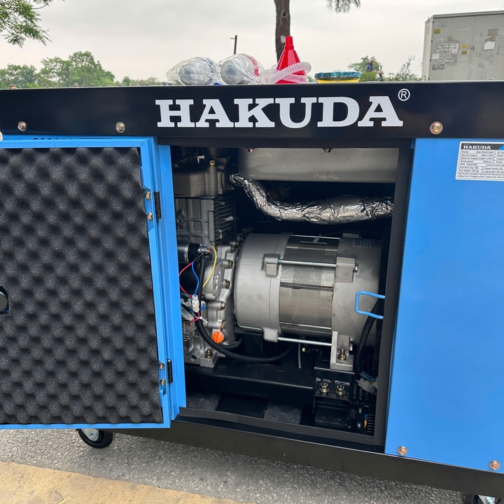Máy phát điện chạy dầu diesel 10KW HAKUDA HKD10000P3AEP tích hợp 1-3 pha