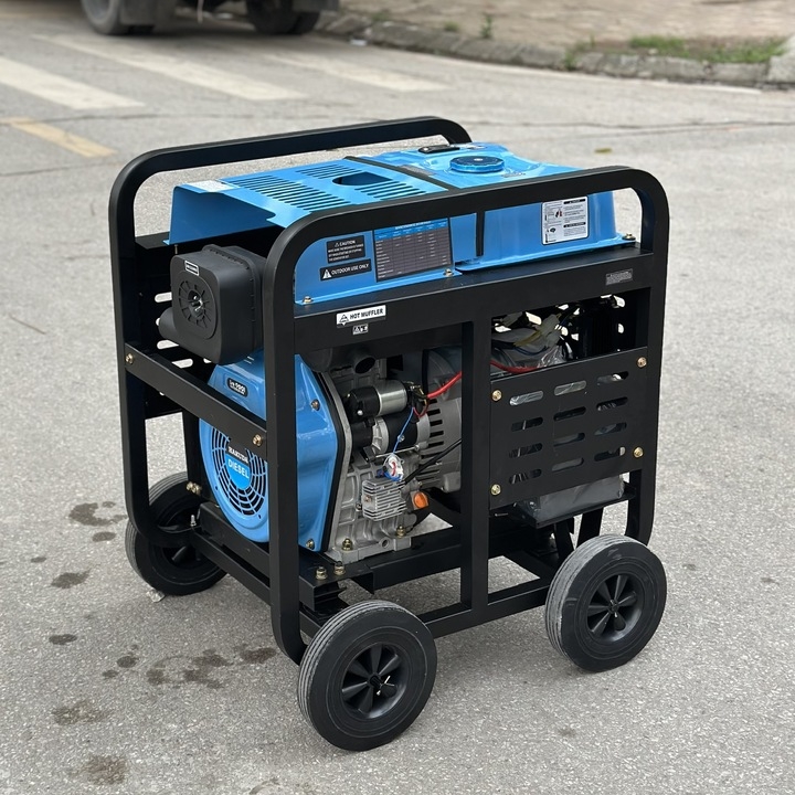 Máy phát điện chạy dầu diesel 10KW HAKUDA HKD10000P3T 3 pha