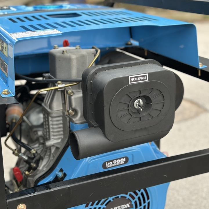 Máy phát điện chạy dầu diesel 10KW HAKUDA HKD10000P3T 3 pha
