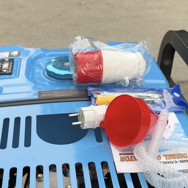 Máy phát điện chạy dầu HAKUDA 10KW HKD10000P3T 3 pha