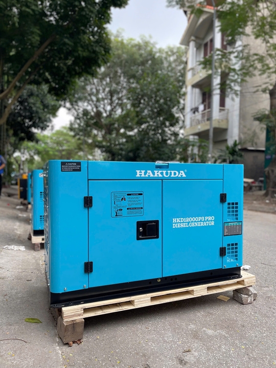 Máy phát điện chạy dầu HAKUDA HKD12000P3PRO 12KW siêu cách âm