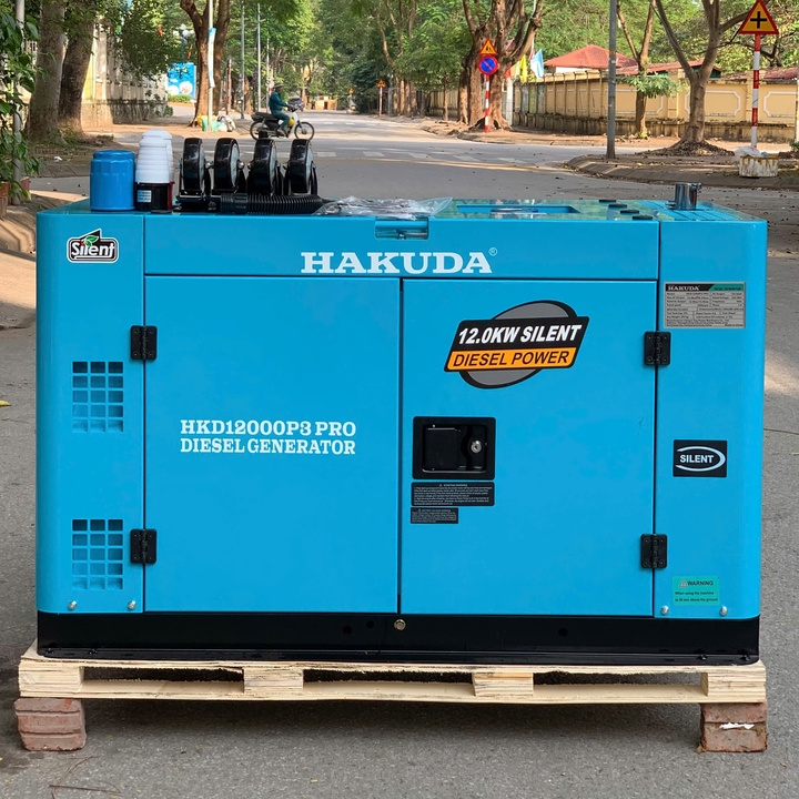 Máy phát điện chạy dầu HAKUDA HKD12000P3PRO 12KW siêu cách âm