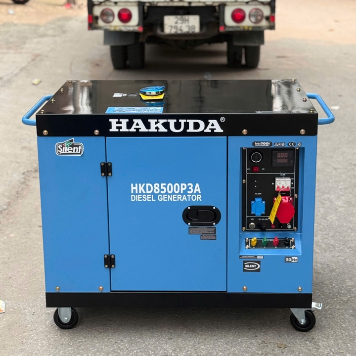Máy phát điện chạy dầu HAKUDA 8KW HKD8500P3A 380V đề